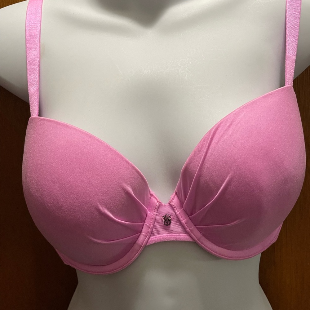 Victoria’s Secret lined Demi